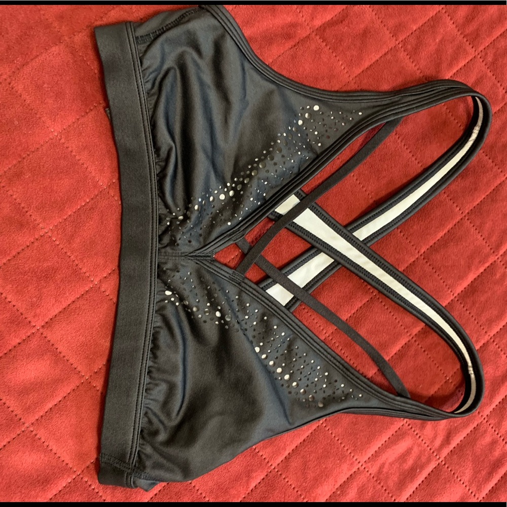 VS sport bra